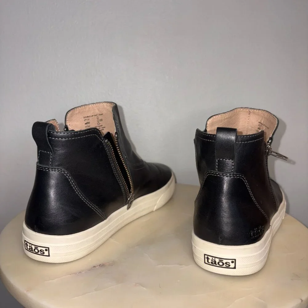NWOT Leather booties Women's size 10 Double zipper - Picture 4 of 9